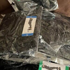 Wholesale 19 Piece Lot of Legging Firm Price Tuff Athlete Black Legging L, XL